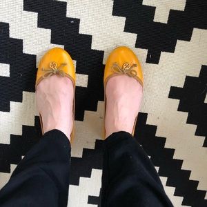 Tory Burch size 8 yellow flats